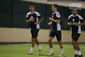 Shin Tae-yong Masih Pantau Kondisi Mees Hilgers dan Justin Hubner untuk Timnas Indonesia vs Jepang pada November 2024