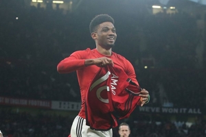 Manchester United Mulai Nego Kontrak Amad Diallo