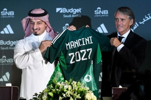 Setelah Roberto Mancini Mengumpat ke Fans Timnas Arab Saudi, Segera Dipecat?