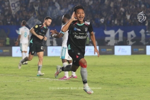 Prediksi BRI Liga 1: Persib Bandung vs Persebaya Surabaya 18 Oktober 2024