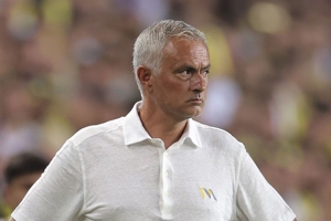 Fenerbahce vs MU, Erik Ten Hag Tidak Sabar Ingin Adu Taktik dengan Jose Mourinho