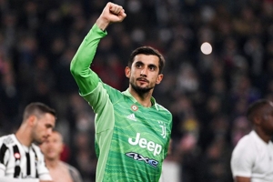 Ketika Penampilan Sensasional Mattia Perin Gagal Hindarkan Juventus dari Kekalahan