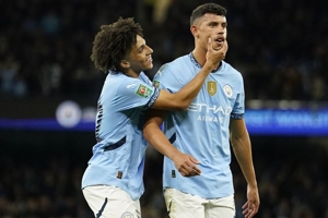 Dominasi Premier League di Liga Champions 2024/25: Kuasai 3 Besar Klasemen, Liverpool dan Aston Villa Sempurna