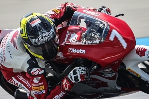 Hasil Race 1 Asia Talent Cup Thailand 2024: Indonesia Raya! Kiandra Ramadhipa Sikat 5 Rider di Garis Finis