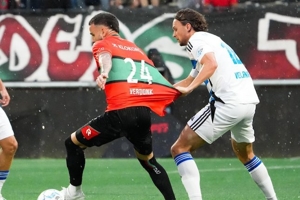 2 Kali Turun dari Bangku Cadangan