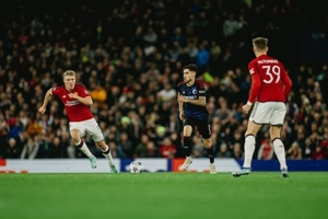 Pengalaman Internasional