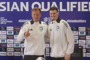 Herve Renard Terpaksa Coret Pemain, Skuad Arab Saudi Tidak dalam Kondisi Optimal?!