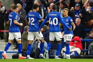 Ipswich Town hingga Pekan ke-12