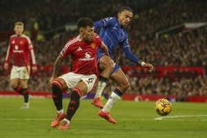 Absen Lawan Ipswich Town, Kapan Lisandro Martinez Perkuat MU Lagi?