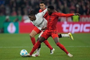 Hasil Bayern Munchen vs Bayer Leverkusen: Manuel Neuer Kartu Merah, Bayern Kalah 0-1 dan Tersingkir