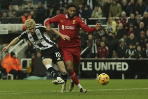 Catatan Menarik Duel Newcastle vs Liverpool