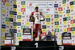 Penantian yang Berakhir Manis