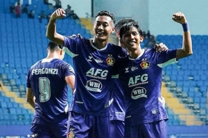 Jumat, 27 Desember 2024