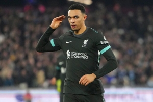 Trent Tampil Jelek di Laga Liverpool vs Manchester United, Slot: Ini Bukan Pertama Kalinya