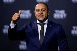 Hadapi Gugatan Cerai, Roberto Carlos Terpaksa Numpang Tidur di Markas Latihan Real Madrid