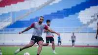 Anomali Arema FC, Subur Urusan Cetak Gol tapi Tidak Bersaing di Papan Atas BRI Liga 1 2024 / 2025