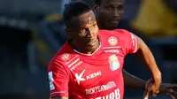 Tekad Membara Cornelius Stewart Bawa Semen Padang Bertahan di BRI Liga 1