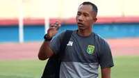 Punya Rekor Impresif Jadi Caretaker Persebaya, Uston Nawawi Cuek
