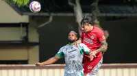 Peran Krusial Tin Martic di Jantung Pertahanan Semen Padang Vs Arema FC
