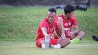 Dirumorkan Kembali ke Persebaya, Begini Jawaban Irfan Jaya