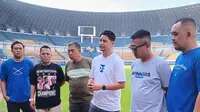 Serukan Perdamaian, Viking Galang Dana untuk Perbaikan Stadion GBLA