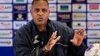 Analisis Patrick Kluivert Terhadap Kekuatan China yang Dihadapi Timnas Indonesia: Enerjik dan Menekan di Ruang-Ruang Sempit