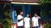 Tiga Pemain Arema FC Rasakan Atmosfer Suporter Fanatik justru di Sekolah Dasar